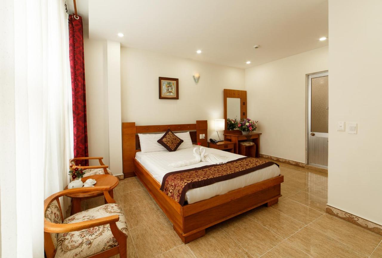 Le Nguyen Hotel Далат Экстерьер фото